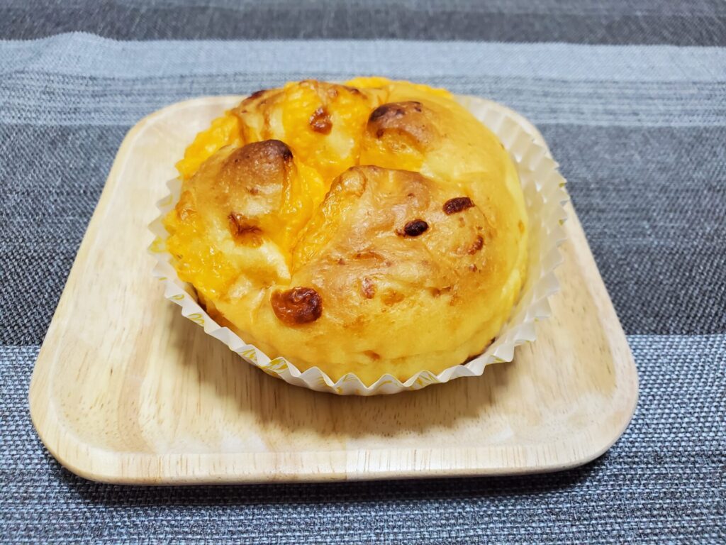 ケルン ブリオッシュのトリプルチーズ