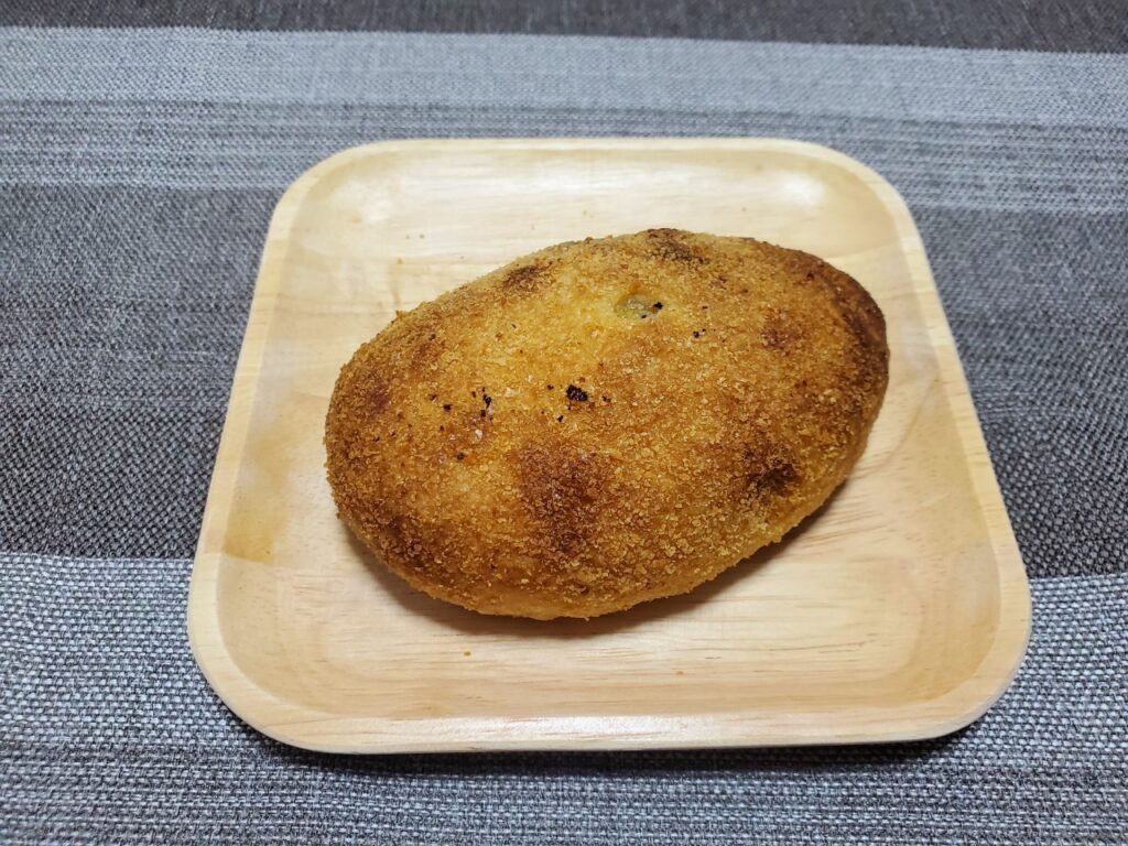 パンのお店ito　ひよこ豆の焼カレーパン