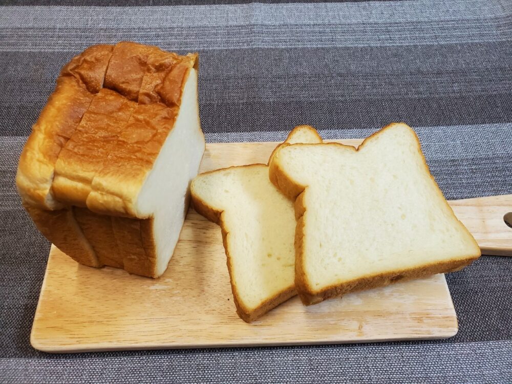 “プレーン食パン　1斤（5枚切り）”　